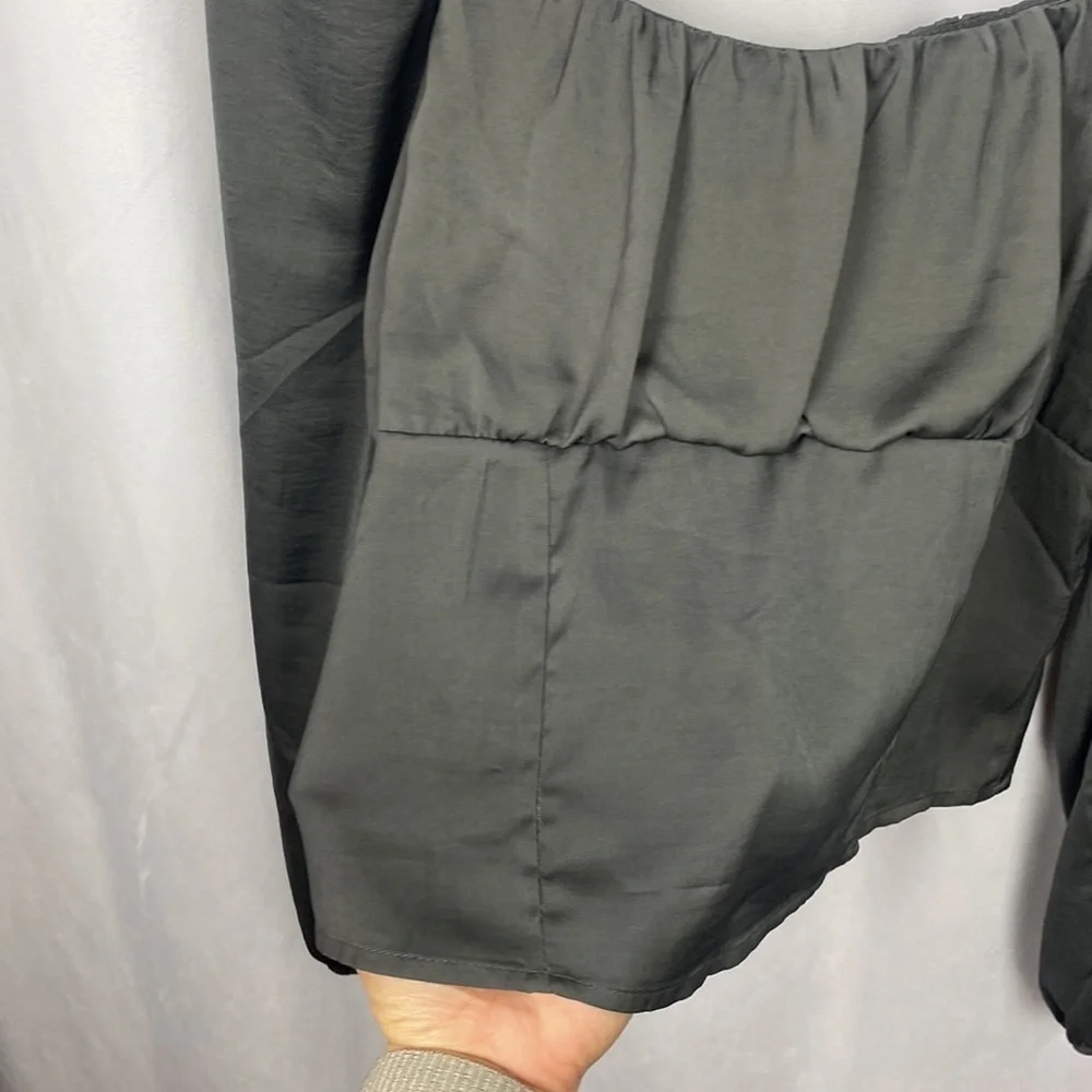 Anthropologie Sadie & Sage Satin Minute Stroll Smock Top Blouse Grey - Small - Picture 5 of 9